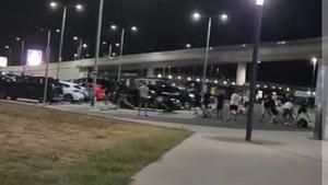 Žestoka tuča Bad Blue Boysa i Torcide na aerodromu u Zagrebu, pojavio se i video